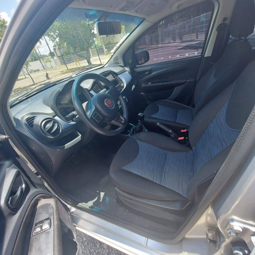 Imagem 8 de 9 de Fiat Uno 1.0 Evo Attractive 8v Flex 4p Manual