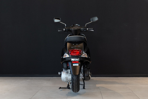 Imagen 15 de 15 de Scooter Vespa Sxl Negro 0km Financiación Reserva Hoy