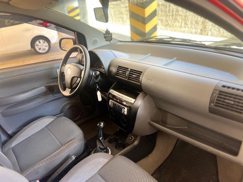 Volkswagen Fox 1.0 Vht Route Total Flex 5p