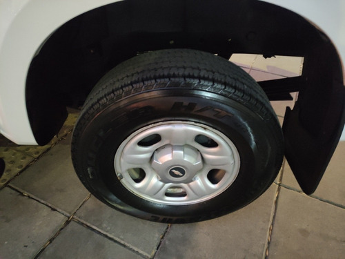 Imagen 10 de 15 de Chevrolet S10 2016 2.8 Cd 4x2 Ls Tdci 200cv