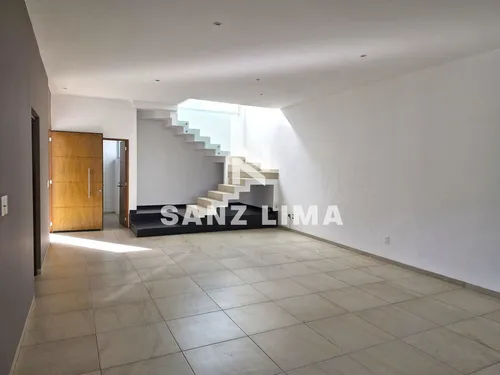 Riberas Del Campestre: Bella Propiedad En Zona Exclusiva Con Alberca