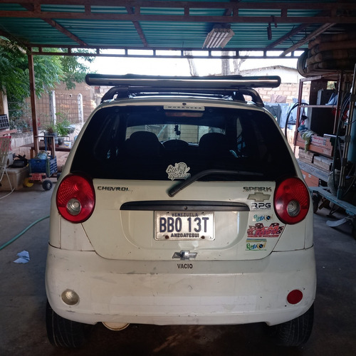 Imagen 4 de 15 de Chevrolet Spark Sedan