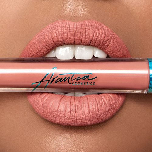 Labial Matte First Date Larga Duración Arantza