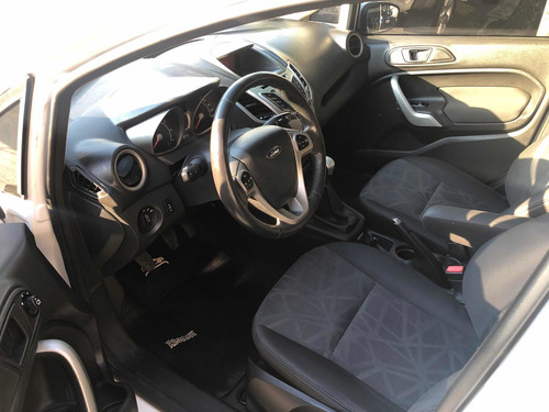 Imagen 7 de 9 de Ford Fiesta Kinetic Design 1.6 120cv Titanium Automania