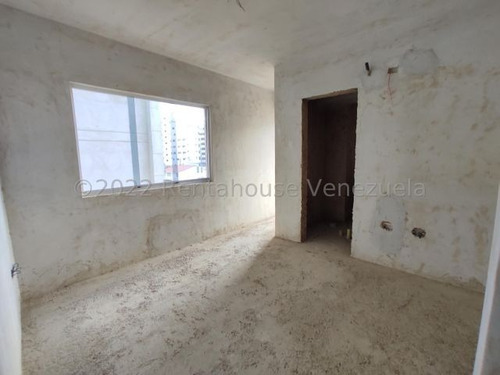 Imagen 18 de 19 de Res. Don Miguel Avenida Numero 5 Maracay, Vp 23-279 Vanessa Puerta 0412-4625364