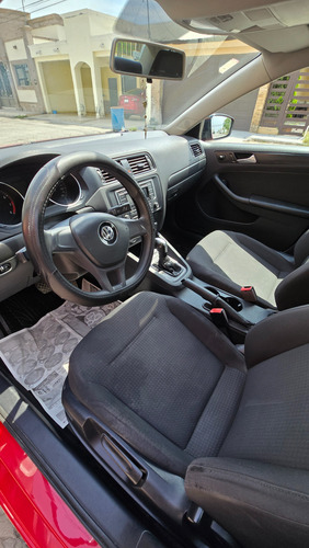 Volkswagen Jetta 2.5 Trendline At