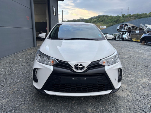 (20) Sucata Toyota Yaris Sedan Xi 1.5 2024 (retirada Peças)