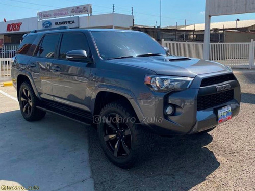 Toyota 4 Runner Sr5