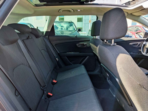 Imagen 8 de 12 de Seat Leon 2016 5p Style St L4/1.4/t Aut