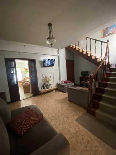 Imagen 11 de 27 de Chalet De 3 Ambientes Con Local Y Garage En Moreno Y Salta