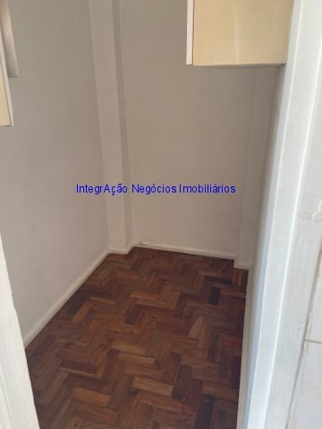 Imagem 9 de 10 de Apartamento 70m², 02 Dormitórios, 02 Banheiros E 01 Vaga Na Garagem. Condomínio Com Portaria 24hrs. Excelente Localização Á 9 Minutos Andando - 20100707 - 68655615