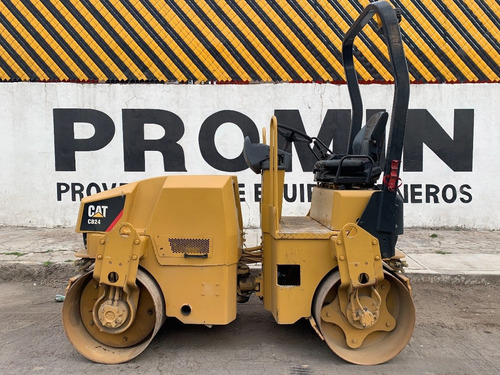 Imagen 6 de 14 de Compactador Doble Cat Cb24 2008 Caterpillar Recien Importado