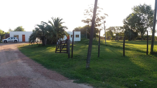 Imagen 6 de 19 de Chalet Y 4 Casas Alquiladas En Sauce Canelones