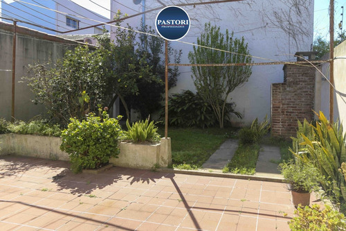 Imagen 21 de 26 de Venta Urgente Ph Tipo Casa En Pb. Con Jardín Y Cochera!!!
