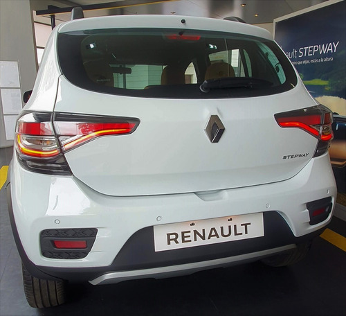 Imagen 5 de 15 de Renault Sandero Stepway Zen 1.6 Permuto Financio Entrega L