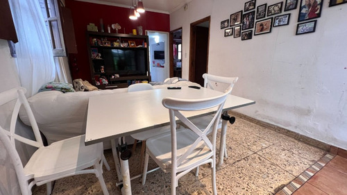 Venta Casa 3 Amb Castelar Norte Cochera Jardin