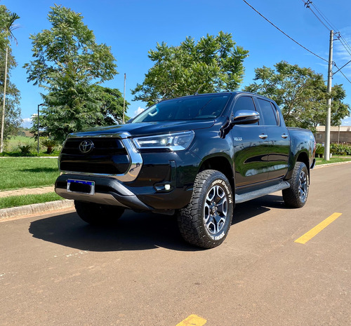 Toyota Hilux 2.8 Tdi Srx Cab. Dupla 4x4 Aut. 4p 204 hp
