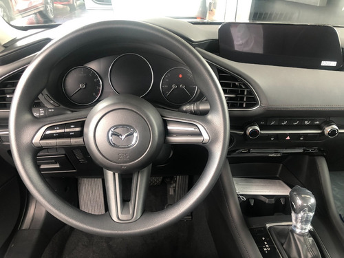 Imagen 8 de 11 de Mazda 3 Prime At 2022