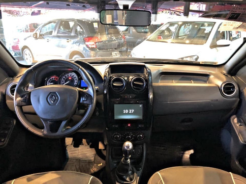 Renault Duster Oroch Outsider Plus 2.0n 4x2 64.000km 2017