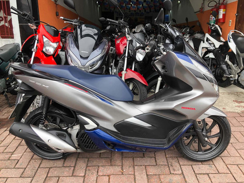 Imagem 4 de 8 de Honda Pcx Sport 150