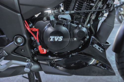 Imagen 9 de 14 de Tvs Rtr 200cc New Carburada 2023 Naked Con Tablero Digital