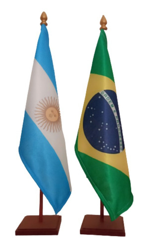 1 Mastil Bandera Argentina +1 Mastil Brasil Para Escritorio 
