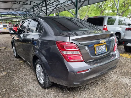 Chevrolet Sonic 1.6 Lt 4 p