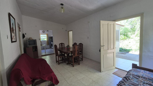 Casa De 3 Dormitorios - Los Aromos - Pileta