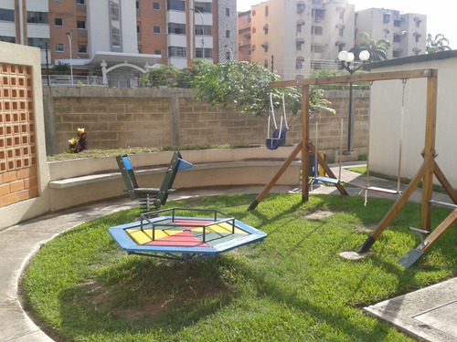 Imagen 3 de 13 de Se Vende Apartamento En Urbanización Nuevo Bosque Alto