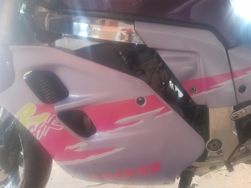 Suzuki Gsxr 1100w