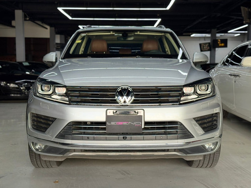 Volkswagen Touareg 3.0 V6 Tdi At
