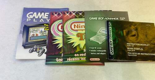 Consola Game Boy Advance 2 Brillos | En Caja Original Azul (Usado)