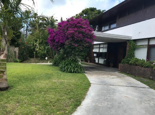 Casa Con Piscina Muy Cerca Al Mar En Punta Del Este 2 - Playa Mansa