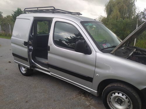 Peugeot Partner Confort 1.4 Furgon Nafta/ Gnc 5º Generacion