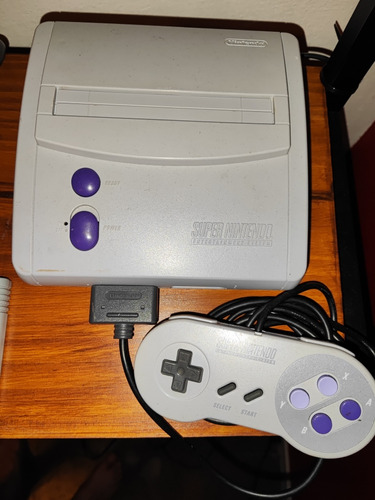 Super Nintendo Snes Junior Original, Rgb, 5v Y Luz Encendido