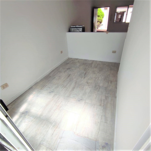 Imagen 5 de 9 de Venta/ Permuta Ramos Mejia Monoambiente Con Patio