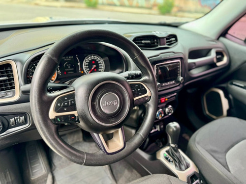 Jeep Renegade 1.8 16V Flex Sport 4P Automático