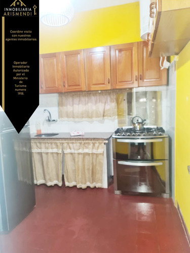 Vende Con Renta, Gran Potencial A Una Cuadra Rambla Atlantida
