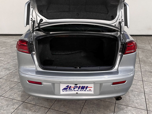 Mitsubishi Lancer HL-T 16V