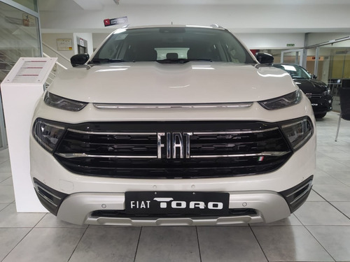 Imagen 10 de 23 de Fiat Toro 2.0 Volcano 4x4 At9 Diesel Automatica Stock #ca1