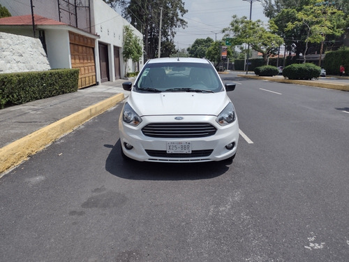 Imagen 2 de 15 de Ford Figo 2018 1.5 Energy Hatchback Mt
