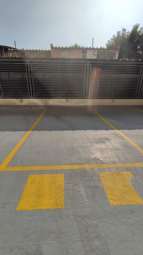 Edificio Cnel. Souper (1 Est. 1 Bod.) Vista Nororiente Piso