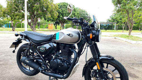 Royal Enfield - Hunter 350 Custom