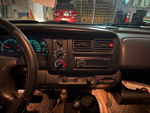 Dodge Dakota Pickup 4 Cilindros Standard 1999