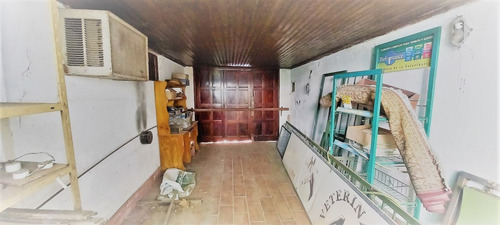 Imagen 5 de 16 de Diag 80 E/41 Y 118 - Local C/vivienda - Baum Propiedades