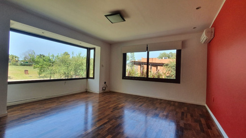 Imagen 18 de 30 de Venta Excelente Casa En Cumbres De Carrasco