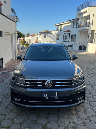 Volkswagen Tiguan 1.4 Wolfsburg Edition At