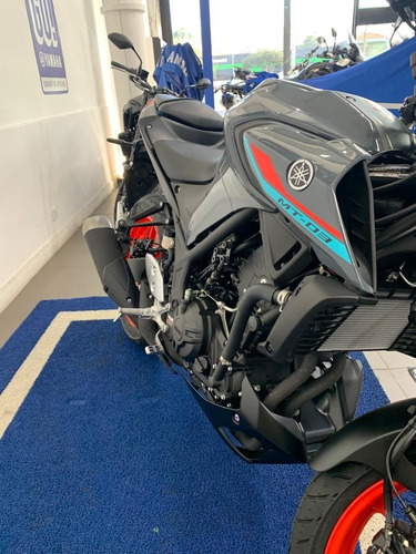 Imagem 3 de 5 de Yamaha Mt-03 Abs