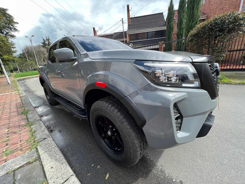 Nissan Frontier 2.5l Diesel 4x4 MT