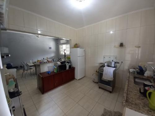 Imagem 7 de 14 de Boa Casa Com Financiamento Bancário E Piscina Em Itanhaém